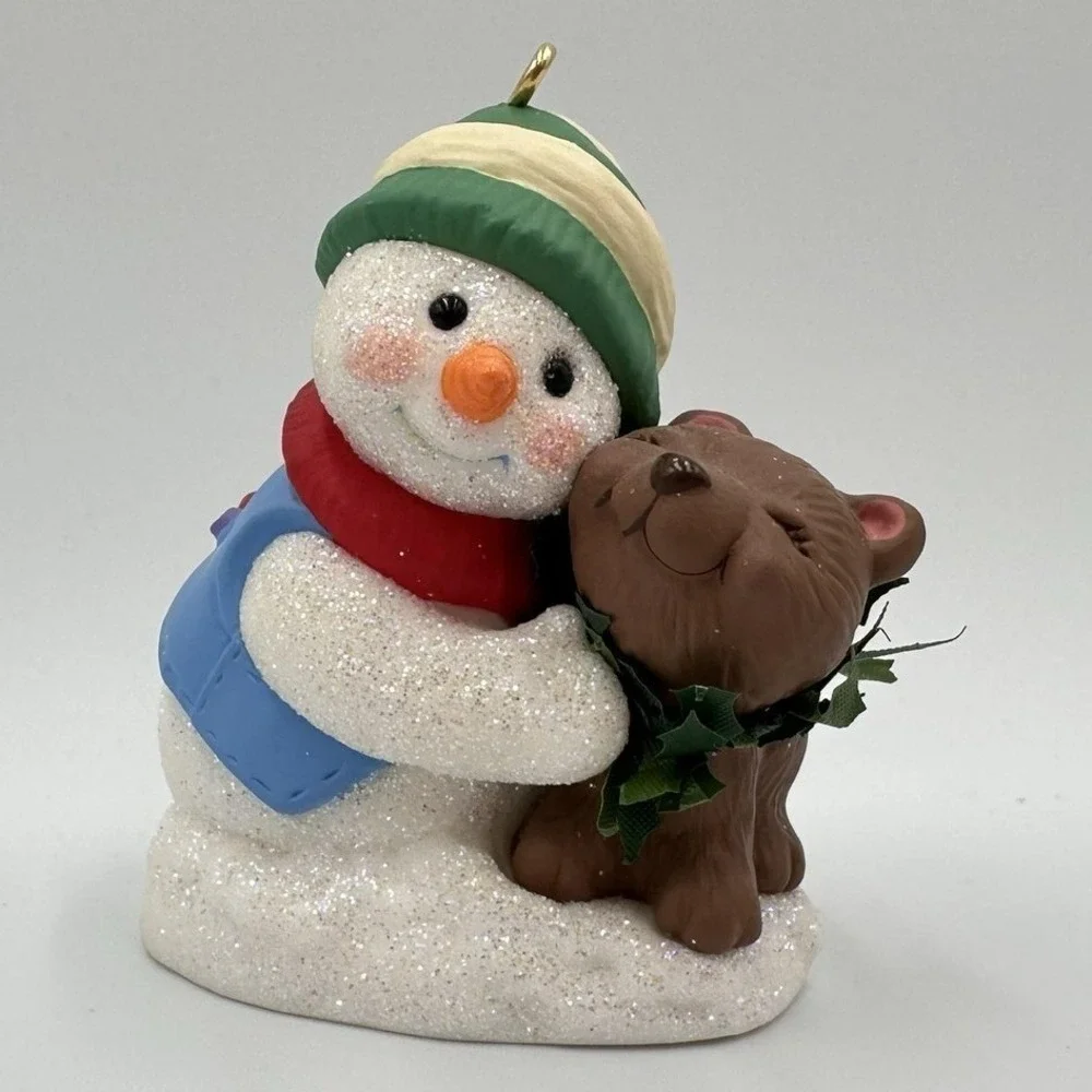 Vintage Hallmark Snow Buddies Ornament Christmas Bear 2002 5th Keepsake QX8003‎